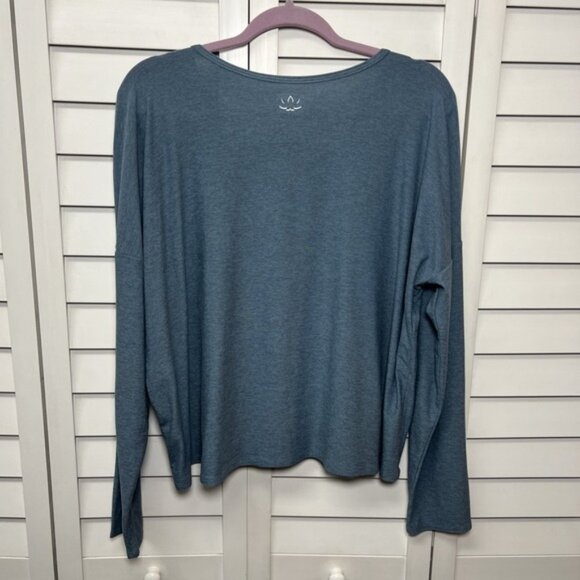 Beyond Yoga Featherweight Morning Light Cropped Pullover Top Size XL Blue - Picture 5 of 6